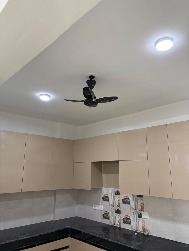 Bathroom, sector 4 dwarka 3 Bedroom 1600 Sq.Ft. Apartment In Sector 4 Dwarka Delhi 9605228