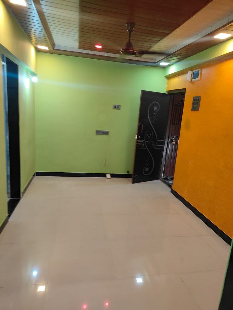 Living Room, ritu-paradise 1 Bedroom 400 Sq.Ft. Apartment In Mira Road Thane 9605243