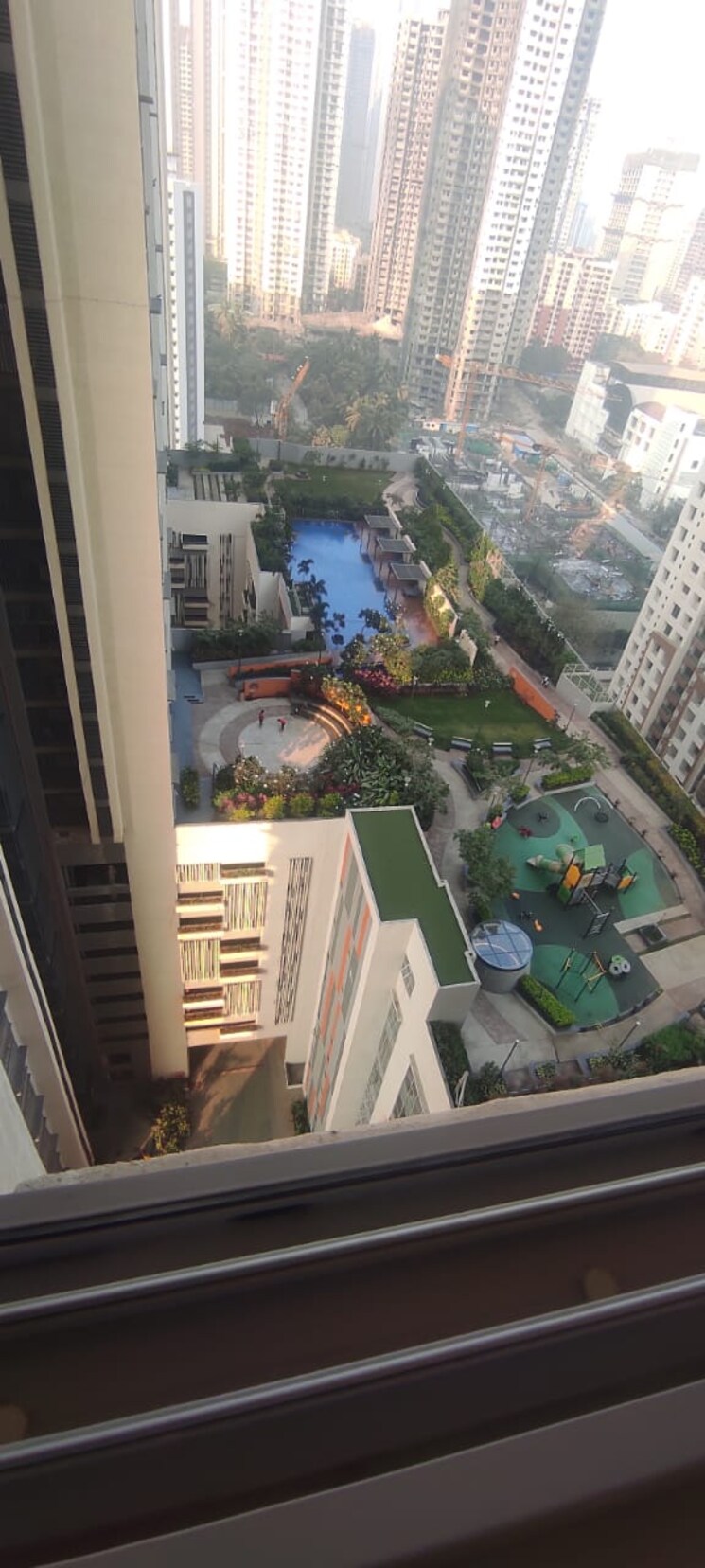 Balcony, mulund east 1 Bedroom 450 Sq.Ft. Apartment In Mulund East Mumbai 9605355