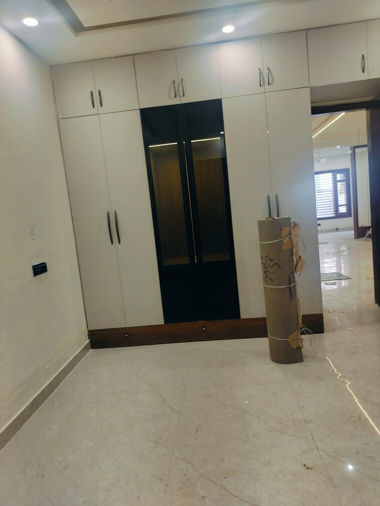 undefined, patiala road 5 Bedroom 3600 Sq.Ft. Independent House In Patiala Road Zirakpur 9605419