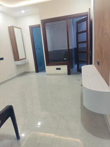 Bathroom in 5 BHK Independent House at Patiala Road – for Sale