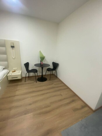 3 BHK Flat for Sale in Kalyan West, Thane