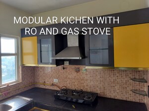 Room in  Pg at Vivekanandapuri – for Rent