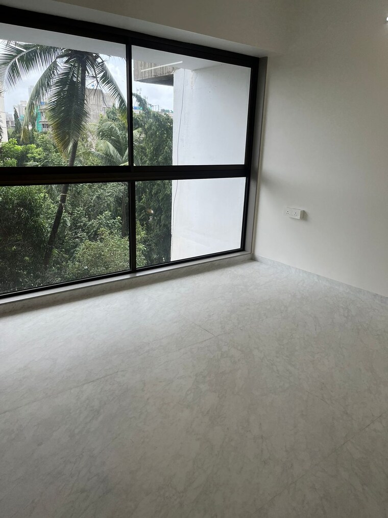 Room, dadar west 2 Bedroom 800 Sq.Ft. Apartment In Dadar West Mumbai 9605354