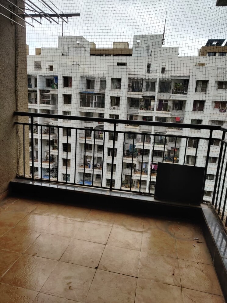 Balcony, park-express 3 Bedroom 1200 Sq.Ft. Apartment In Baner Pune 9605500