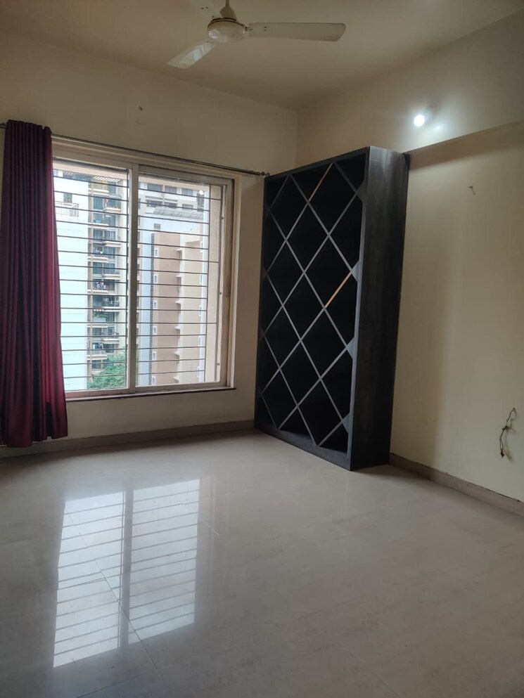 Room, park-express 3 Bedroom 1200 Sq.Ft. Apartment In Baner Pune 9605500