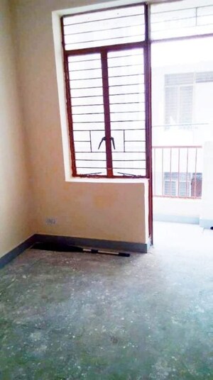 Room in 1 BHK Apartment at DDA LIG Flats Siraspur, Siraspur – for Sale