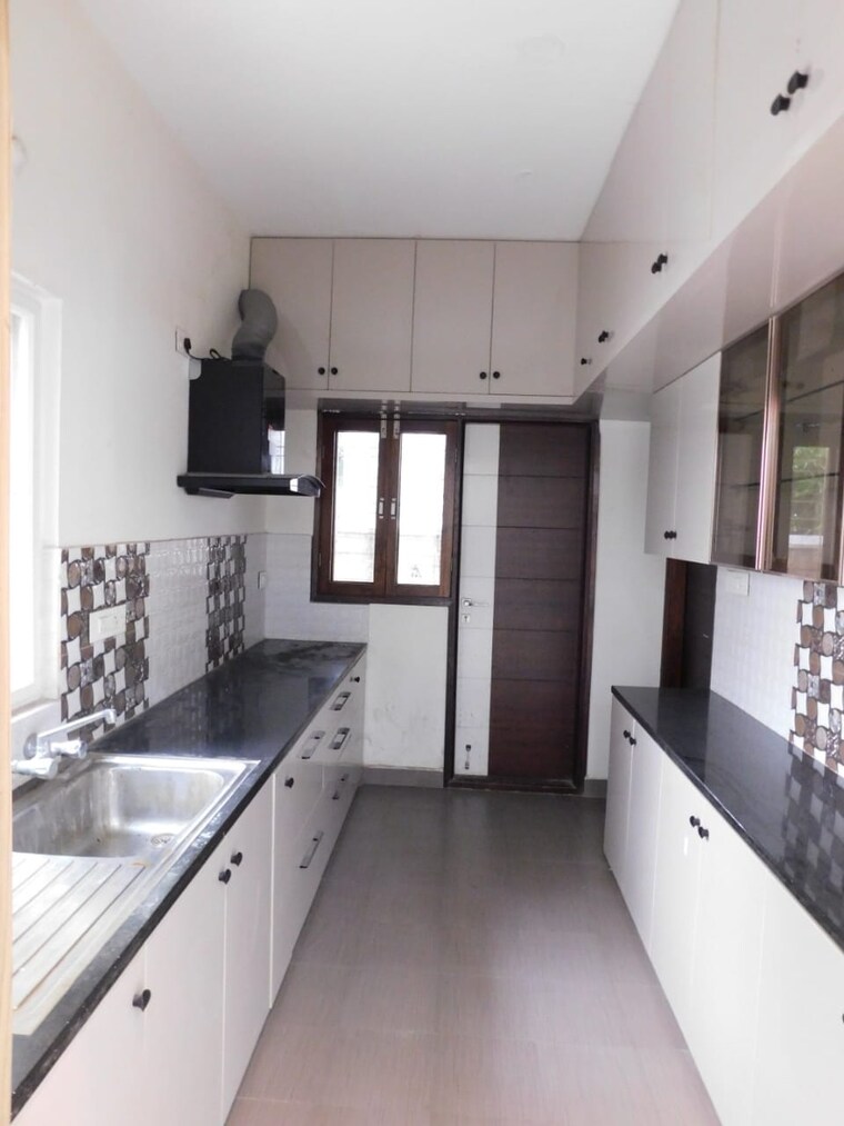 Kitchen, manjeera-purple-town 4 Bedroom 3500 Sq.Ft. Apartment In Gopanpally Hyderabad 9605829