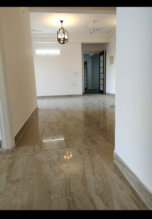 Room in 4 BHK Apartment at Tulip Petals, Sector 89 – for Rent