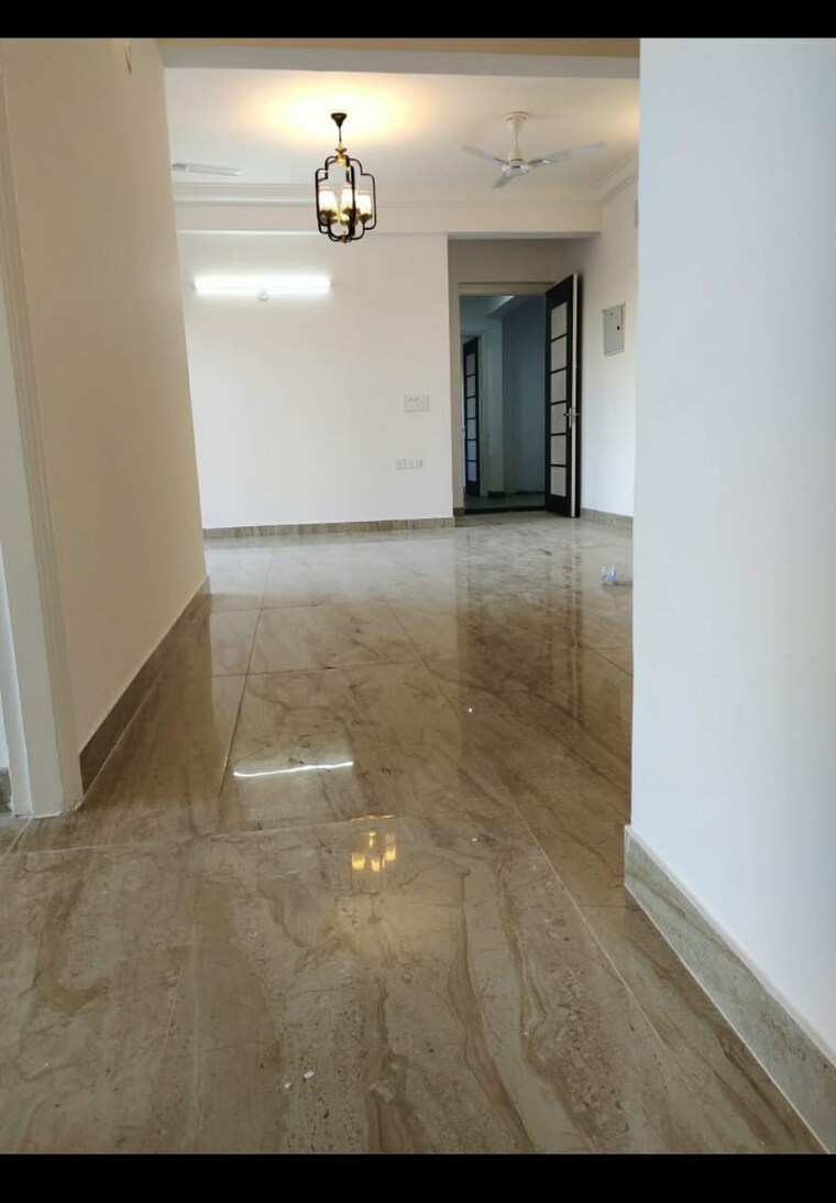 Room, tulip-petals 4 Bedroom 3030 Sq.Ft. Apartment In Sector 89 Gurgaon 9605447