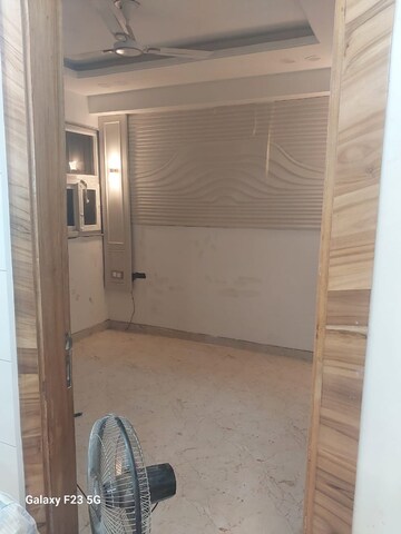 Room in 3 BHK Apartment at Tulip Petals, Sector 89 – for Sale