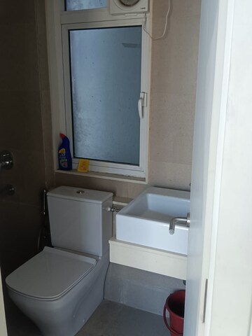 Bathroom in 2 BHK Apartment at Horizon Height, Kasarvadavali – for Sale