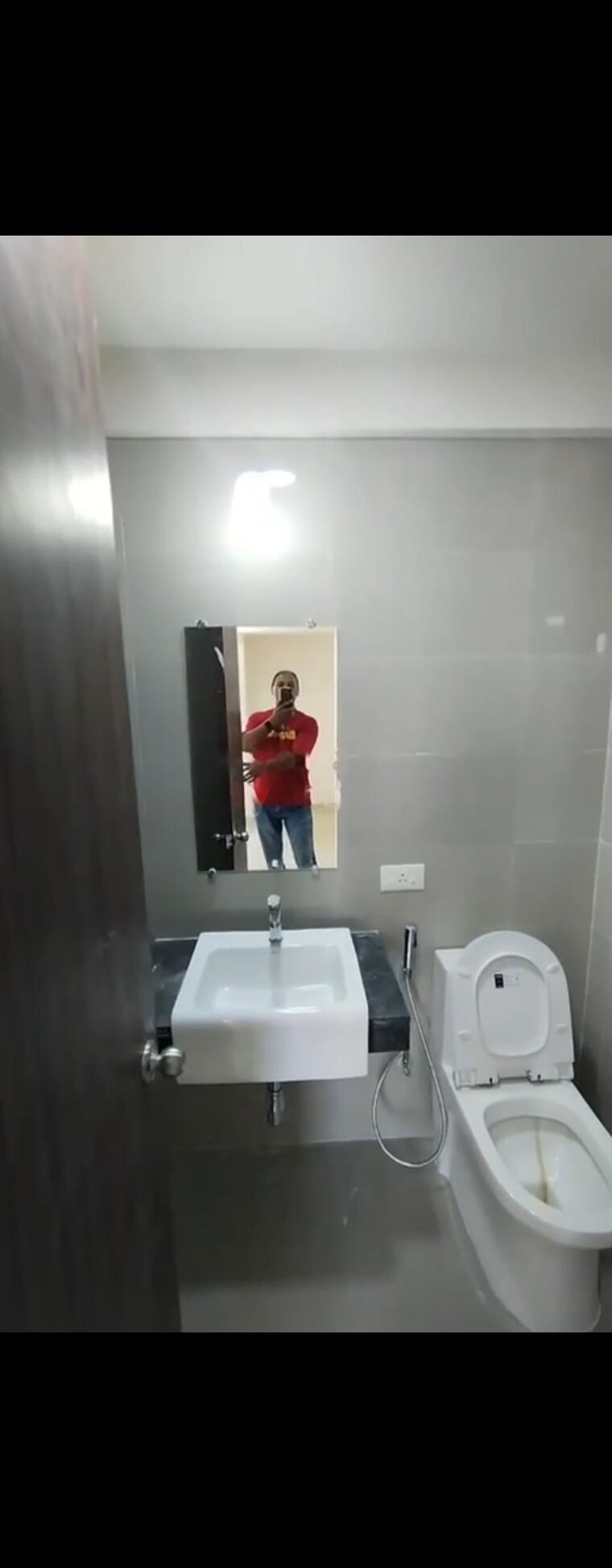 Bathroom, one-indiabulls-centre 3.5 Bedroom 1200 Sq.Ft. Apartment In Parel Mumbai 9605758