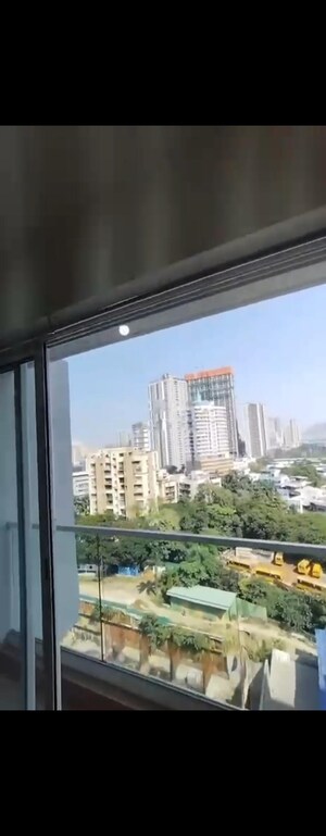  3.5 BHK Apartment at One Indiabulls Centre, Parel – for Rent
