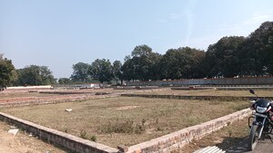  Plot – Exterior View View at Raebareli Road - for Sale