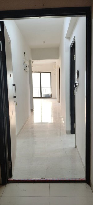 Building Lobby in 3.5 BHK Apartment at Harmony Signature Towers, Owale – for Rent