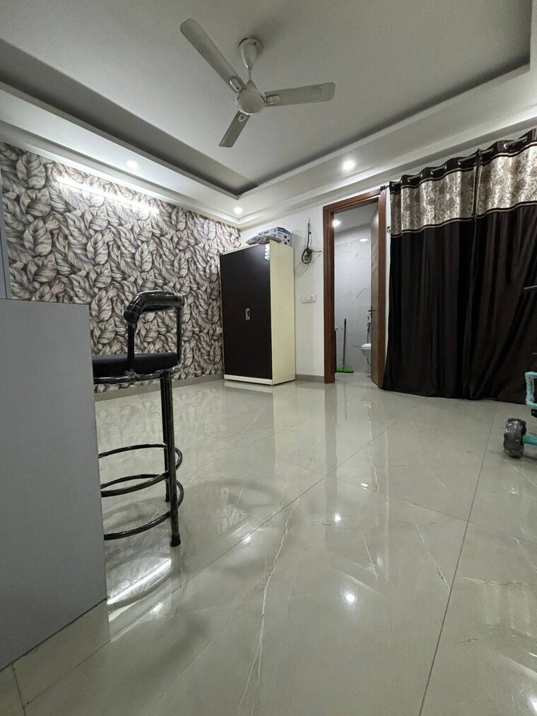 Room, saket 3 Bedroom 1800 Sq.Ft. Builder Floor In Saket Delhi 9606042