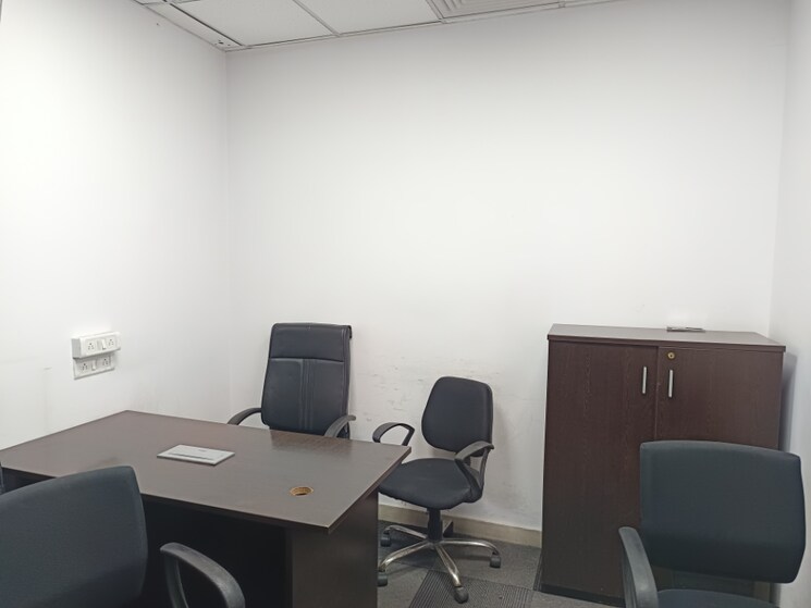 Team Area, sector 3 Commercial Office Space 6500 Sq.Ft. In Sector 3 Noida 9606013