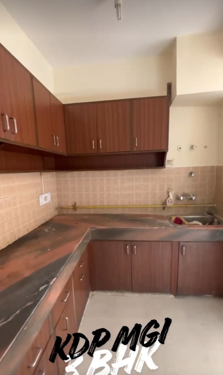 Kitchen, mgi-gharaunda 3 Bedroom 1100 Sq.Ft. Apartment In Raj Nagar Extension Ghaziabad 9605972