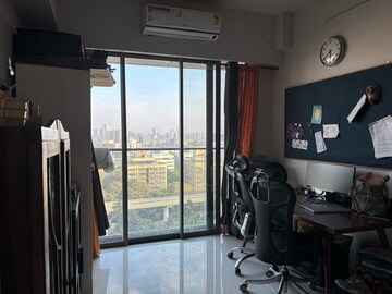 Study Room in 3 BHK Apartment at Rustomjee Seasons, Bandra East – for Rent