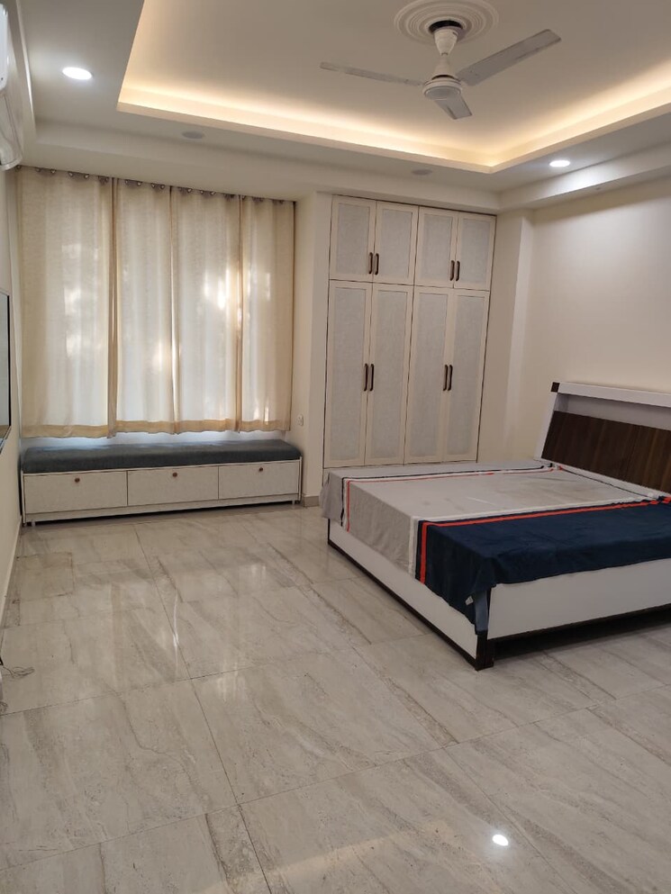 Bedroom, sector 44 3 Bedroom 250 Sq.Yd. Independent House In Sector 44 Noida 9606065
