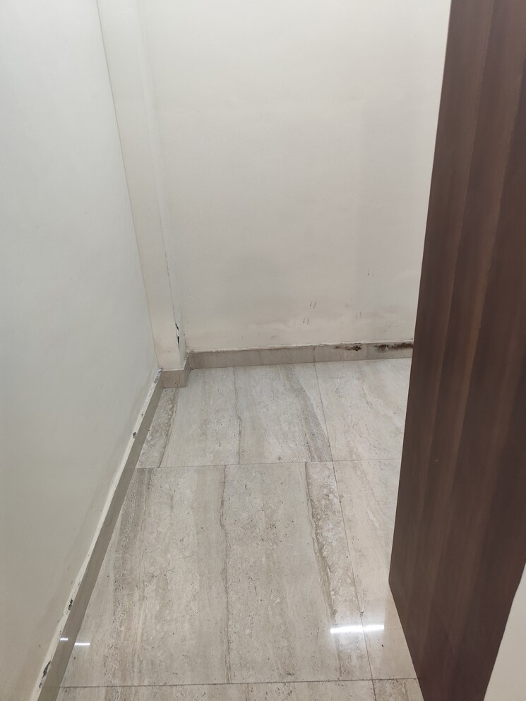 Other, sector 44 3 Bedroom 250 Sq.Yd. Independent House In Sector 44 Noida 9606065