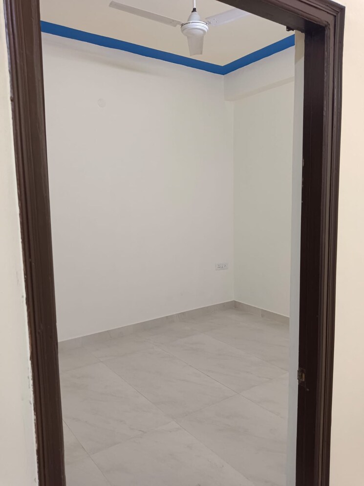 Room, lajpat nagar 4 2 Bedroom 1098 Sq.Ft. Builder Floor In Lajpat Nagar 4 Delhi 9605981