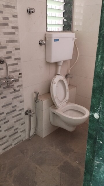 Bathroom in 1 BHK Apartment at Alfa Mana Residence, Mazgaon – for Sale