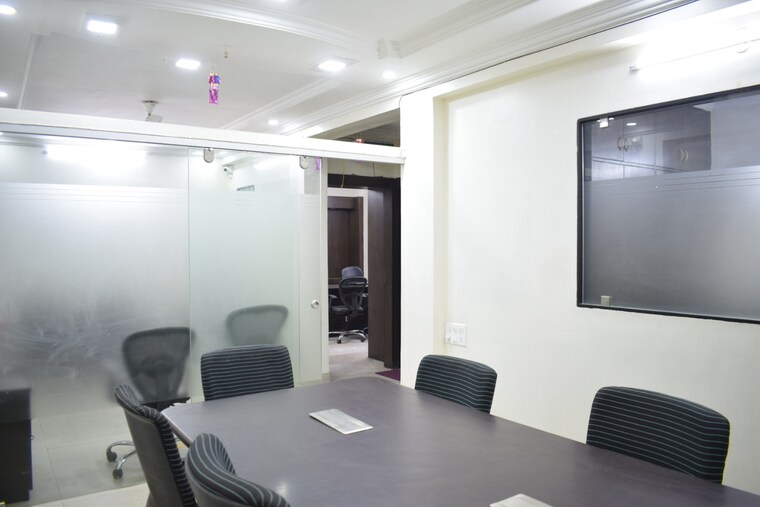 Team Area, gera-gardens Commercial Office Space 1200 Sq.Ft. In Koregaon Park Pune 9606081