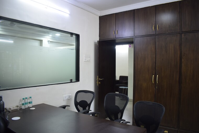 Team Area, gera-gardens Commercial Office Space 1200 Sq.Ft. In Koregaon Park Pune 9606081