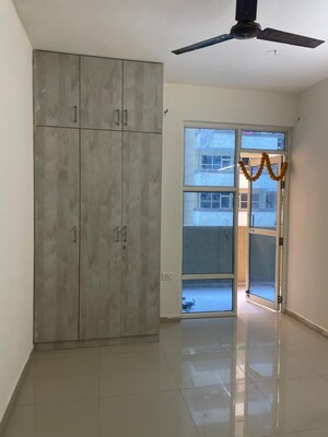 2 BHK Apartment For Sale in Pyramid Urban Homes 3, Sector 67a