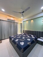 2.5 BHK + Study Room 1100 Sq.Ft. Apartment in 2 Bhk Fully Furnished Apa