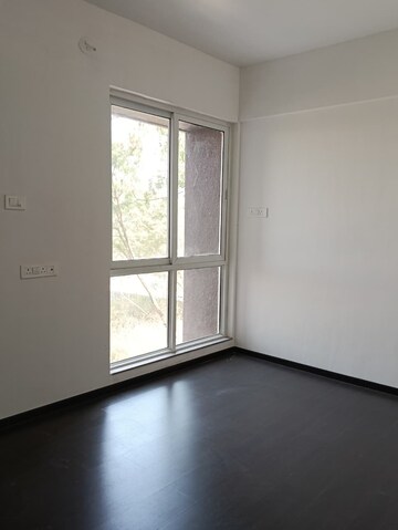 Room in 2 BHK Apartment at Goel Ganga Acropolis, Baner – for Rent