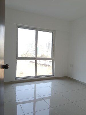 Room in 2 BHK Apartment at Goel Ganga Acropolis, Baner – for Rent