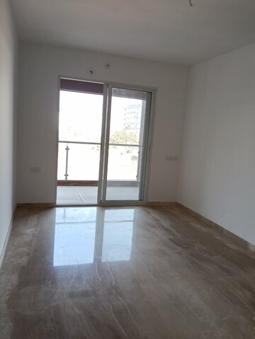 Room in 2 BHK Apartment at Goel Ganga Acropolis, Baner – for Rent