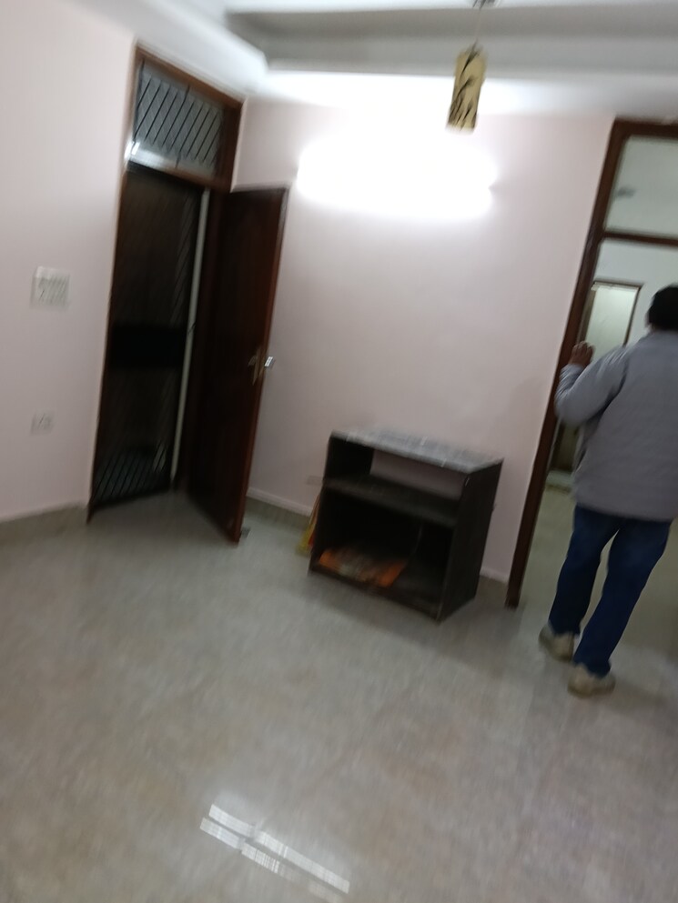 Room, neb sarai 2 Bedroom 850 Sq.Ft. Builder Floor In Neb Sarai Delhi 9606468