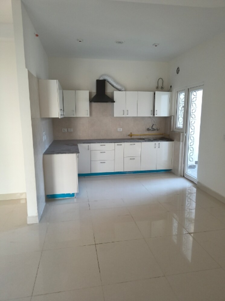 Kitchen, samridhi-luxuriya-avenue 3 Bedroom 1625 Sq.Ft. Apartment In Sector 150 Noida 9606509