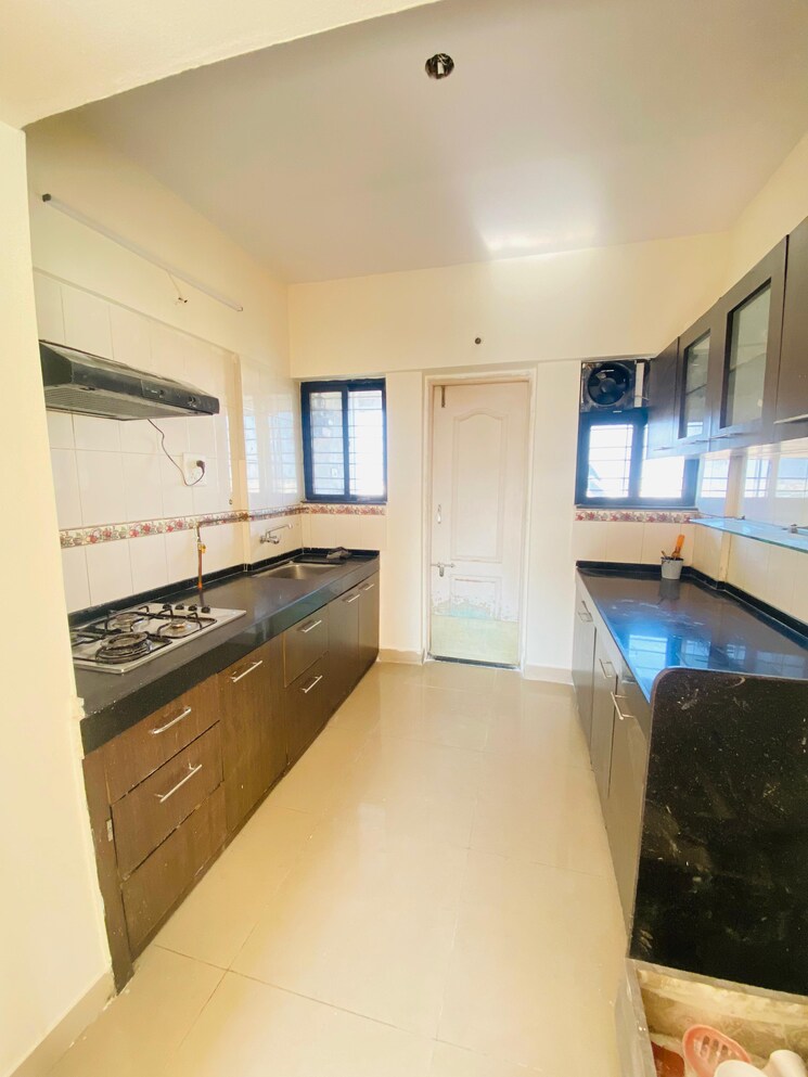 Kitchen, bramha-exuberance 3 Bedroom 1500 Sq.Ft. Apartment In Kondhwa Pune 9606489