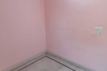 Room in 2 BHK Builder Floor at Muthangi – for Sale