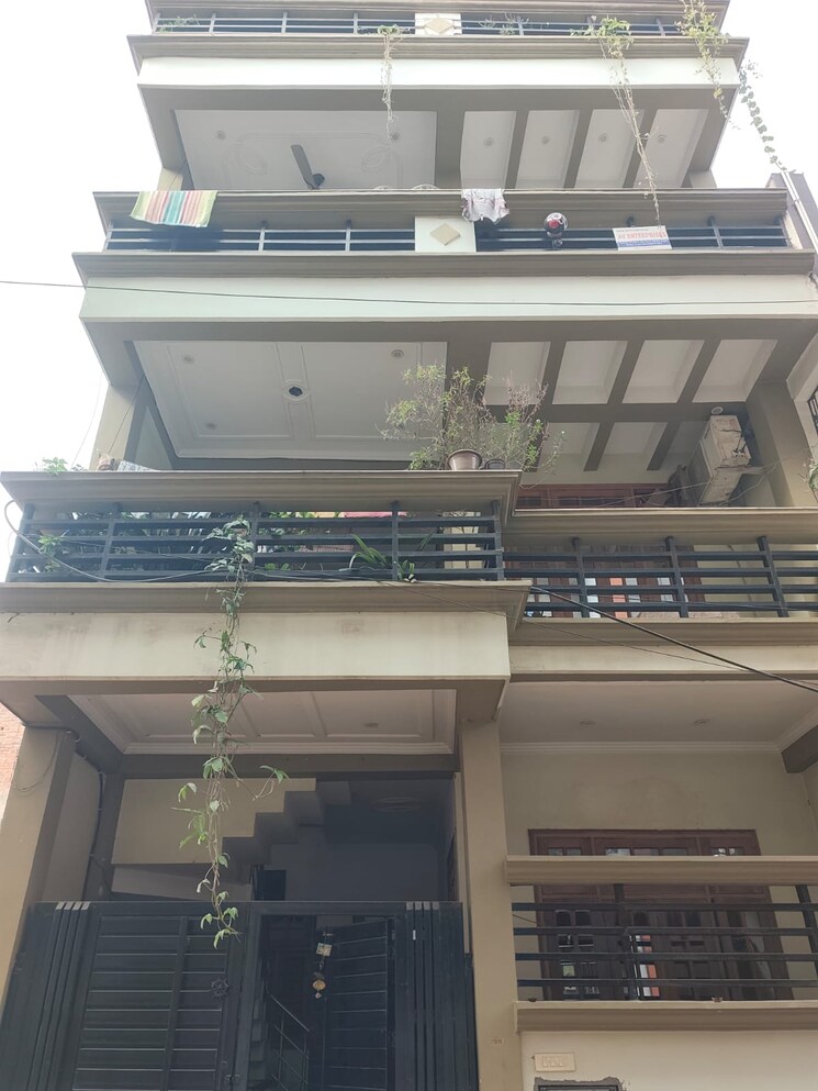 Exterior View, gomti nagar Pg For Boys & Girls In Gomti Nagar 9606492