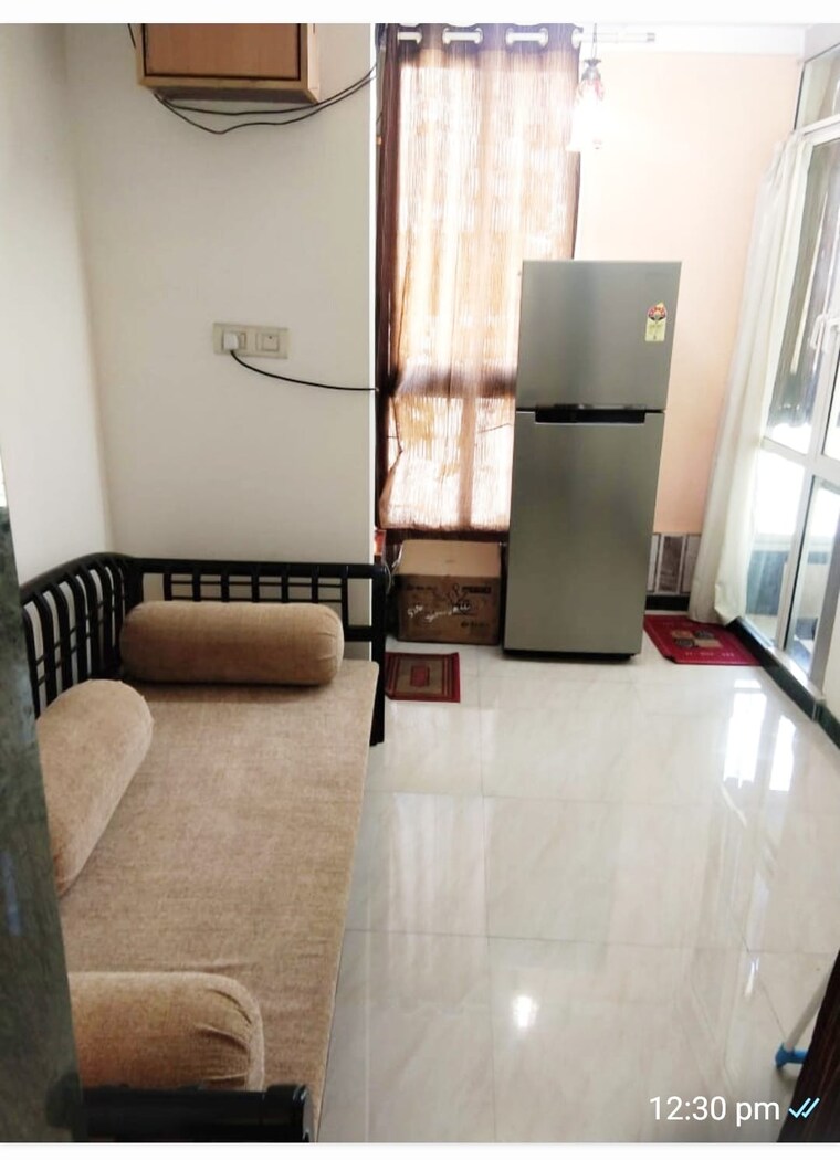 Living Room, hiranandani-estate-crown 1.5 Bedroom 900 Sq.Ft. Apartment In Ghodbunder Road Thane 9606481