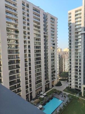 3 BHK Apartment – Exterior View View at Suncity Platinum Towers, Sector 28 - for Rent