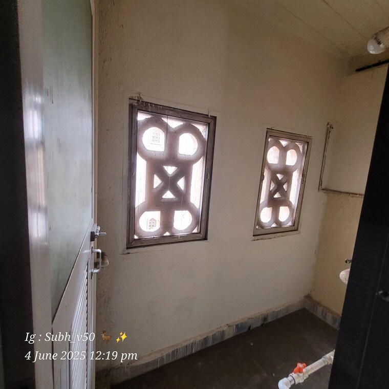 Bathroom, dosti-group-acres 1 Bedroom 410 Sq.Ft. Apartment In Wadala East Mumbai 9606565