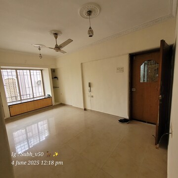 Room in 1 BHK Apartment at Dosti Group Acres, Wadala East – for Rent