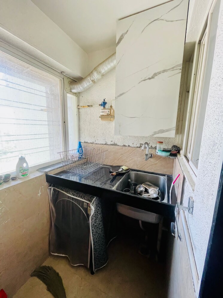 Kitchen, bu-bhandari-east-street 3 Bedroom 1350 Sq.Ft. Apartment In Kharadi Pune 9606597