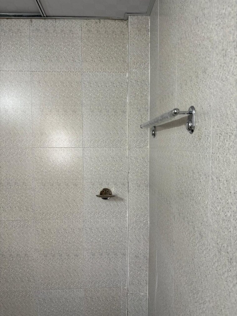 undefined, sector 7 dwarka 3 Bedroom 1400 Sq.Ft. Apartment In Sector 7 Dwarka Delhi 9606620