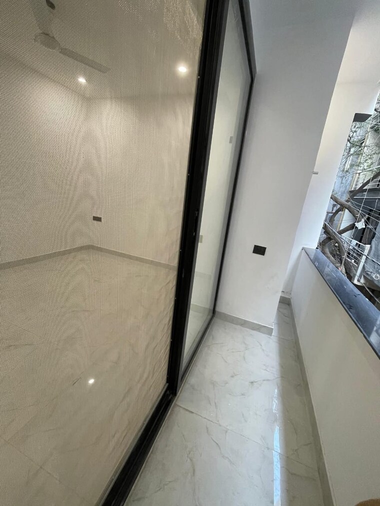 Balcony, saket 2 Bedroom 1100 Sq.Ft. Builder Floor In Saket Delhi 9606647