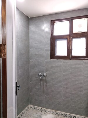 Room in 2 BHK Builder Floor at Mahavir Enclave 1 – for Rent