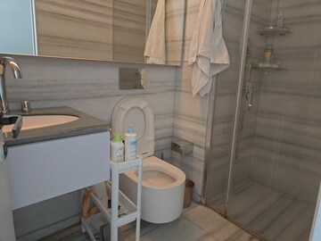 Bathroom in 4 BHK Apartment at Lodha World Crest, Worli – for Rent