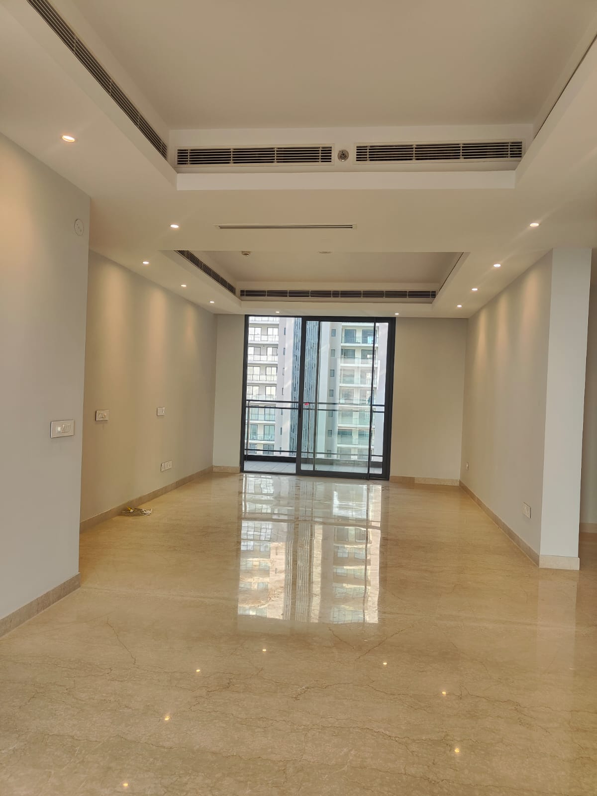 3 BHK + Pooja Room Apartment For Sale in Unitech The Close North